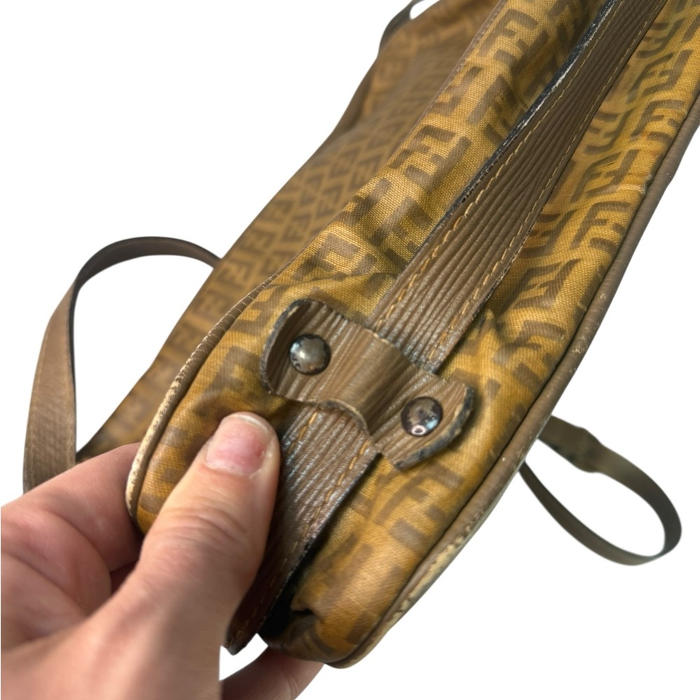 Fendi Vintage Zucchino FF Logo Crossbody - Picture 4 of 15